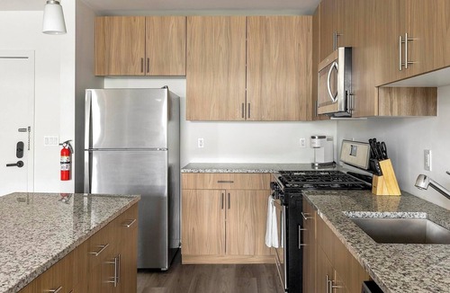 Carteret Apartment | Landing | Amazing 1BD, Courtyard, Rooftop Lounge