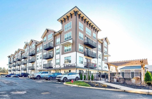Northwest Columbus Apartment | Landing at Kendall Park - 2 Bedrooms in Governo.