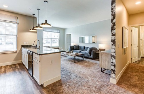Toledo Apartment | Landing at Marina Lofts - 1 Bedroom in East Toledo