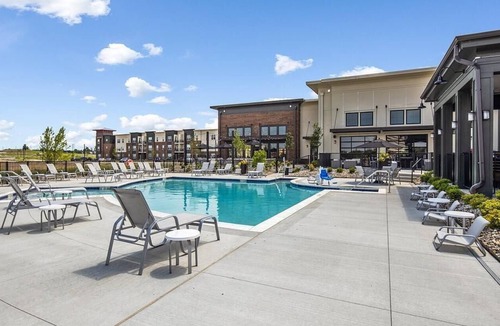 Toledo Apartment | Landing at Marina Lofts - 1 Bedroom in East Toledo
