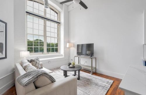 Greenville Apartment | Landing at The American Spinning Mill - Greenville