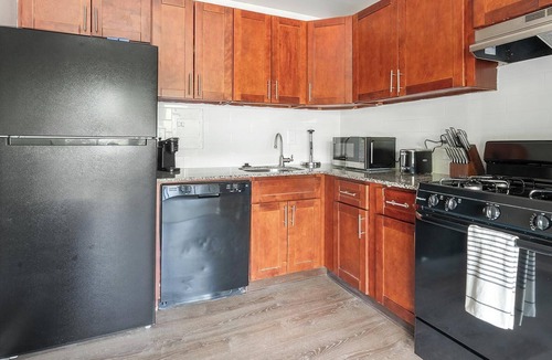 Greenbelt Apartment | Landing | Incredible 1BD, Gym, Pool