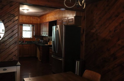 Williamson House | Large 4BR Buffalo Mountain Retreat in Williamson with pool, Ride to trails