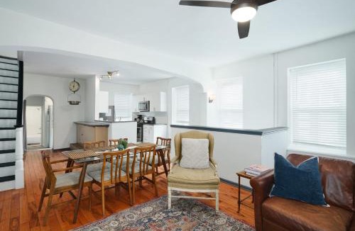 Roxborough-Manayunk Apartment | Large Bi-level Apartment in Heart of Manayunk