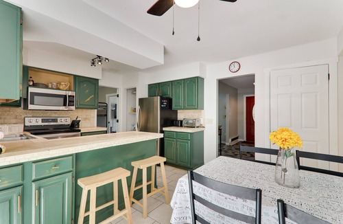 Pocono Summit House | Large home & 5 min to Kalahari, Gather here at WOODLAND RETREAT!