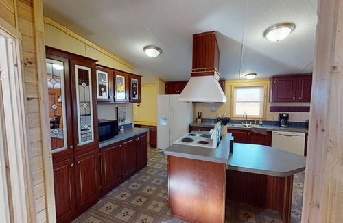 Nelsonville Cabin | Large, Open Sunset Cabin in Star of Hocking Hills