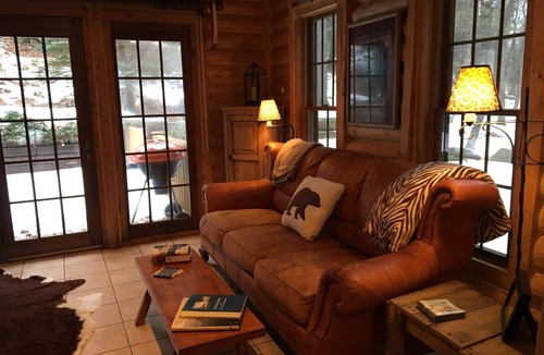 Eagles Mere Cabin | Last chance to catch fall foliage in historic Eagles Mere PA!