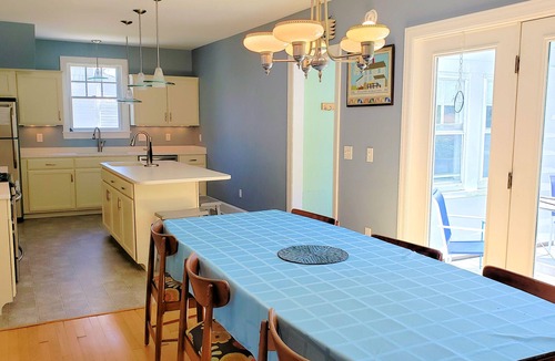 Chincoteague House | Laughing Pony - Lovely renovated home, in town. LINENS & TOWELS PROVIDED.