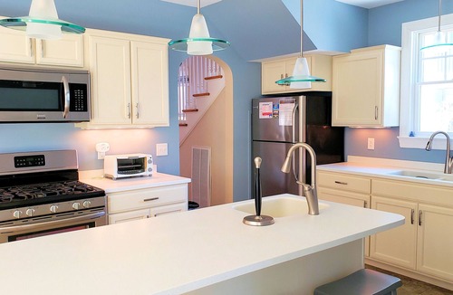 Chincoteague House | Laughing Pony - Lovely renovated home, in town. LINENS & TOWELS PROVIDED.