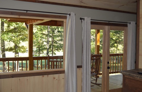 Mineral Bluff Cabin | Laurel Escape LLC - Romantic Luxury Cabin : Perfect For 2! nLodging Cert #033336