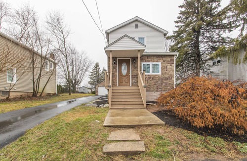 Colmar House | Live like a local in chic 3BR/2BA renovated home🏡
