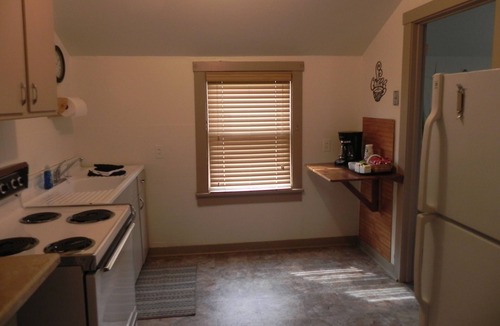 Hubbard Apartment | Located at Pine Lakes Golf Club