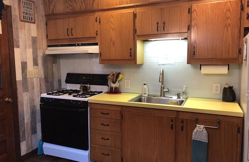 Lake Harmony Estates House | Location, Location, Location! 1/2 block to Lake Harmony and Dog friendly.