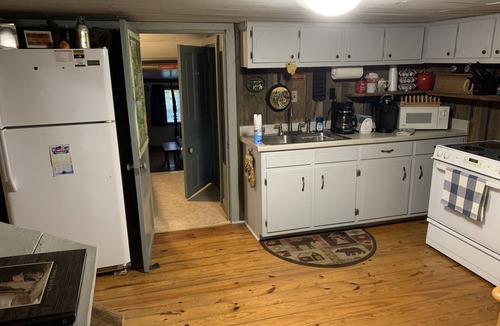 Pulaski House | Log Cabin Escape - Full Log Cabin Home