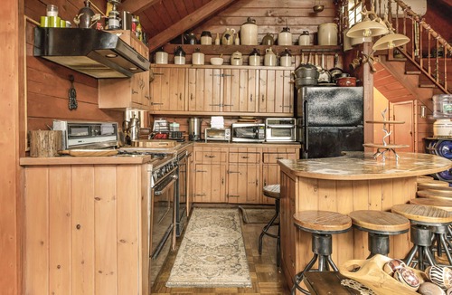Woodbourne Cabin | Log Cabin in Catskill NYS