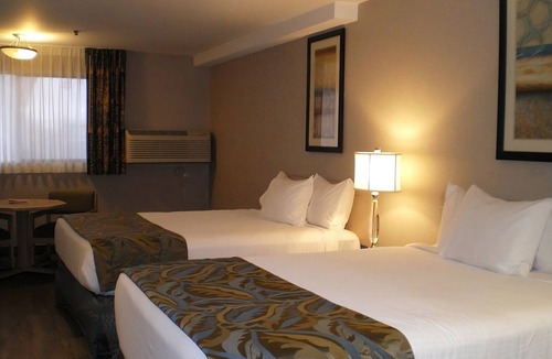 Nampa Hotel | Look No Further! On-site Restaurant and Bar, Near Idaho Black History Museum!