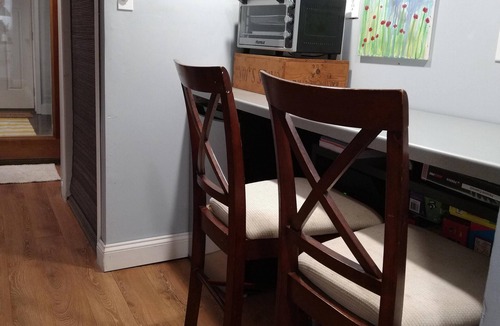 Morrell Park Apartment | Lovely 1 Bedroom efficiency with Indoor Fireplace