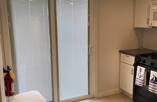 Long Branch Apartment | Lovely 2 Bedroom Unit in Long Branch, close to the beach, and NJ Transit.