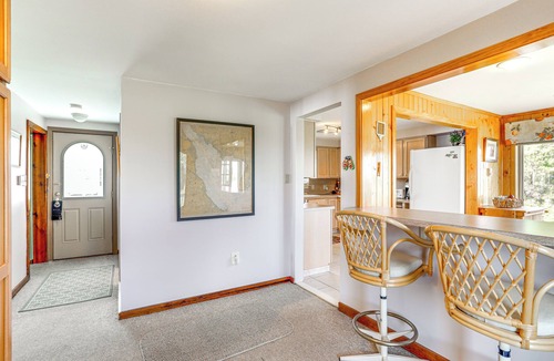 Fortescue House | Lovely Coastal Home By Delaware Bay: Walk to Beach
