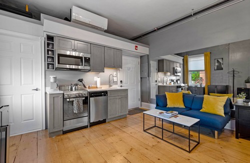 Beacon Apartment | Luxe Studio 2 on Main Street- Luxury Steam Shower, Kitchen