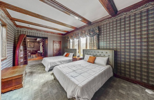 Kresgeville Other | Luxurious Ã La Mode Valley Farm House(1735)