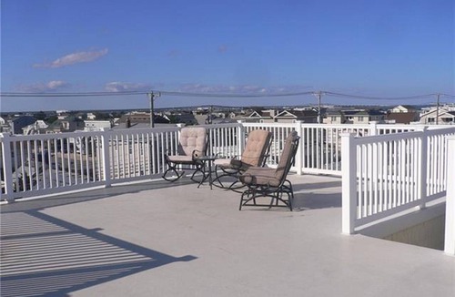 Beach Haven Crest House | Luxurious 6 Bedroom Oceanside Home with Pool. Steps from the Beach.