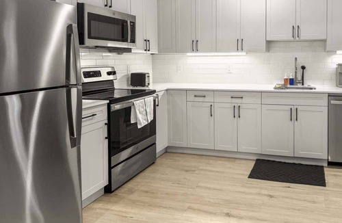 Northern Liberties Apartment | Luxury 1BD | 2 Beds | Northern Liberties