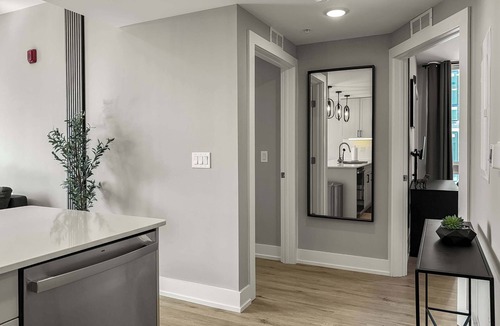 Northern Liberties Apartment | Luxury 2BD | 4 Beds | Northern Liberties
