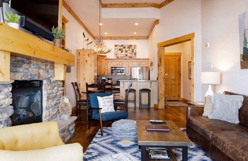 Victor Condo | Luxury Condominium with Large Patio, Mountain Views, and Resort Amenity Access