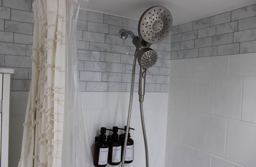 Near Northeast Apartment | Luxury Group Retreat in Heart of DC!