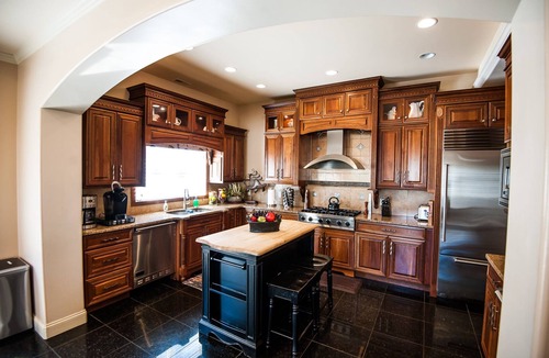 A-Zone House | Luxury Mediterranean Mansion -Pool, Elevator, Roof Deck,3rd House From The Beach