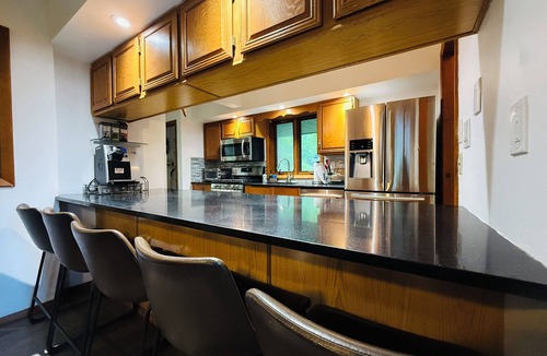 Bushkill House | Luxury Modern House in the Poconos! 199 SPECIALS ALL SEPTEMBER