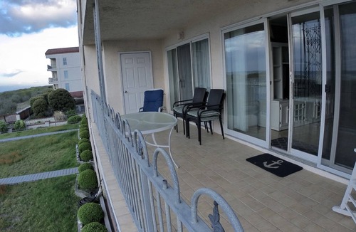 Diamond Beach Condo | Luxury Oceanfront Condo! Spetacular view!