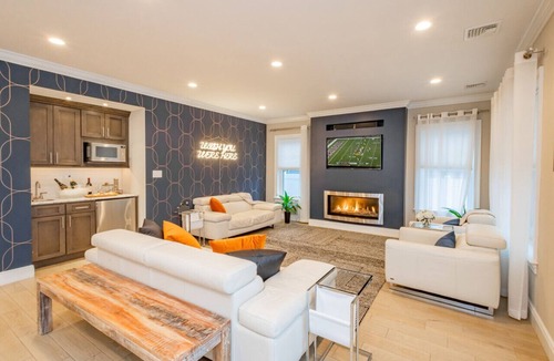 A-Zone Villa | Luxury Villa with Elevator! Pool Open till October