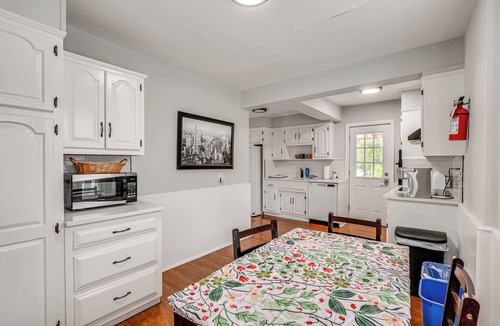 Madison House | Madison Home: Walk to Main Street!