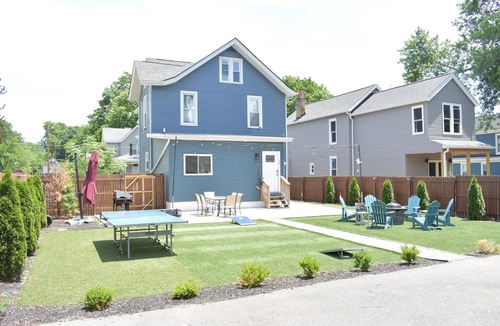 Roselawn Finance House | MadisonVilla!Putting+Firepit+Ping Pong+3 KING beds