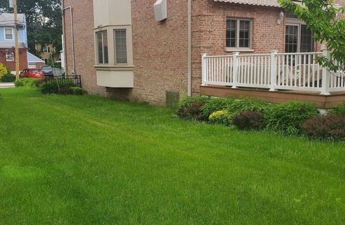 Little Ferry Villa | Mansion NYC Metlife Stadium American Dream