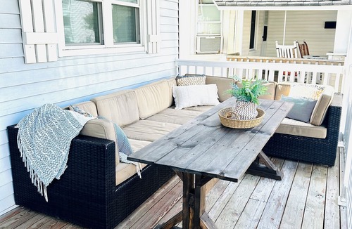 North End House | MDW OPEN! STEPS TO BEACH & BOARDWALK! Spacious porch! Updated & clean!