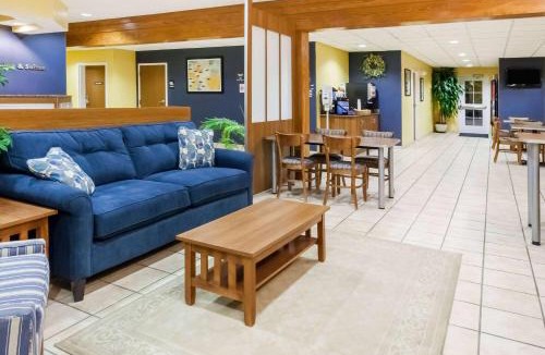 Dickson City Hotel | Microtel Inn & Suites