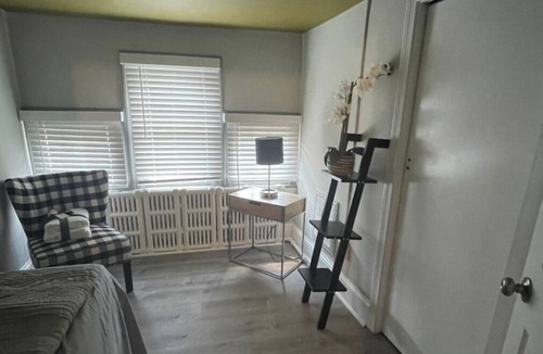 Audubon Apartment | Minimalistic | Retro Design | A+ Location