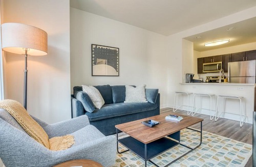 Center City West Apartment | Mint House Center City