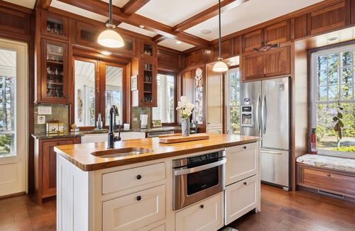 St. Michaels House | Minutes from Downtown St. Michaels | Private Dock | Kayaks | 1000 Ft of Shorelin