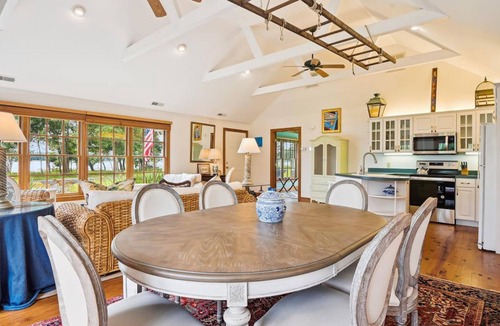 Royal Oak House | Minutes from Downtown Easton and St. Michaels | Charming | 4000 ft of Shoreline