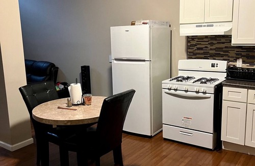 Paterson Apartment | Modern 1 Bedroom Apt Close to Major Highways & NYC