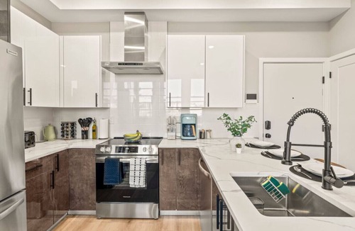Norris Square Apartment | Modern 1BR Retreat in Fishtown