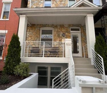 Park View Apartment | Modern 4BR Columbia Heights Gem Walk 2 Metro & Shops