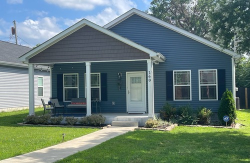 Heron Walk House | Modern and Charming Cottage