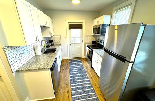 Wilmington Apartment | Modern Cozy walk up with King Bed