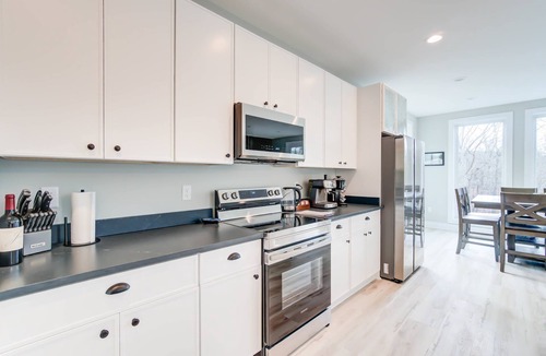 Basye Cabin | Modern Family Cabins 1 min to Bryce! Perfect for Families