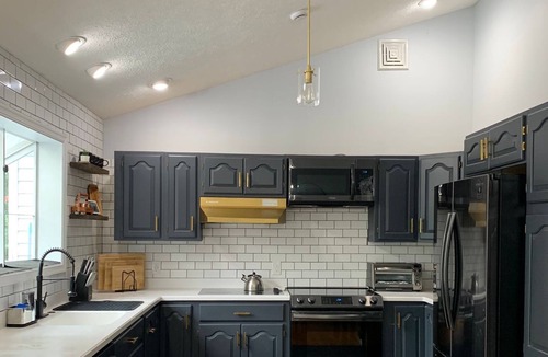 Stroudsburg House | Modern Luxury 3-bedroom Home with indoor Fireplace